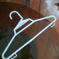 چوب لباسی سفید نو