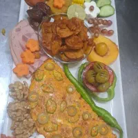 استخدام نیروی کار برای غذای خانگی لیمو