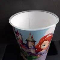 لیوان یکبار مصرف