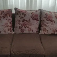 مبل هفت نفره با دو‌میزبان
