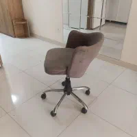 صندلی چرخی
