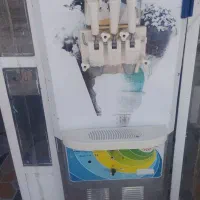 دستگاه بستنی