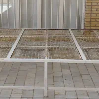 تخت حیاطی