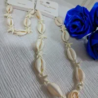 گردنبند و دستبند ساحلی