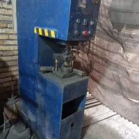 پرس ۳۰تن cفرم کم کار چندساله خوابه