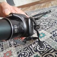 دوربین کنون