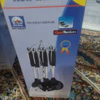 قابلمه چدن نو  داخل جعبه