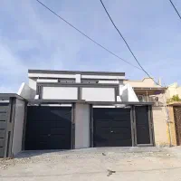 واحد ۲۵/۵ گزی ۳ خوابه طبقه بالا پارک موتور