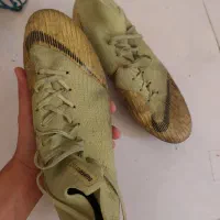 کفش فوتبال