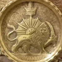 بشقاب شیروخورشید قلم  زنی