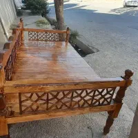 تولیدی کاناپه  و تخت چوبی