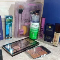 وسایل میکاپ برای هنر جو