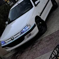 پژو پارس سفید