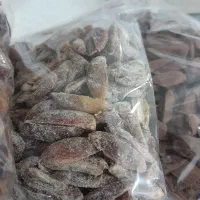 پذیرایی چیپس و چای خرما