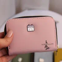 کیف پول گم شده با مژدگانی