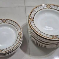 ۱۲عدد بشقاب  غذا خوری به همراه ۶ عدد خورشت خوری