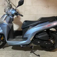 لاکی ۲۰۰ ABS رنگ لوکس نقرآبی