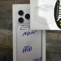 ایفون ۱۷ پرو با ریجستری مسافری با وسایل