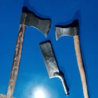 انواع ساتور آشپزخانه وتبر از جنس فنر موجود میباشد