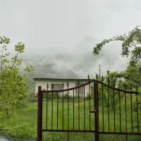 خانه و محوطه به متراژ ۳۰۴ متر مربع