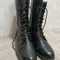 بوت چرم اصل سایز ۴۰