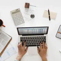 حسابدار خانم