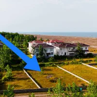 زمین-ساحلی-700متر-قواره-دوم-دریا-با-شرایط