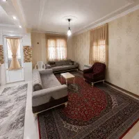۵۷ متری/ خوش نقشه/ نورگیر بی نظیر