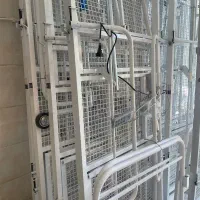 تخت سه شکن بیمار بیمارستانی رویه فنس، نو و استوک