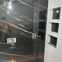 کارگر واسه سنگ کاری کاشی کاری