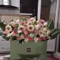 باکس گل / تولد / نامزدی / عروسی / هدیه
