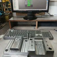 ارائه خدمات برنامه نویسی CNC و نقشه کشی صنعتی