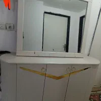 آینه و کنسول