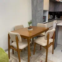 میز غذاخوری ۴ نفره چوب راش