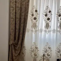 پرده حریر گل برجسته