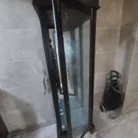 ویترین چوبی بوفه در حد نو