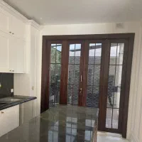 درب ۴ لنگه تمام چوب همراه با قاب