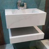 نیازمند نیرو ساده و فنی