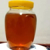 عسل نمدار