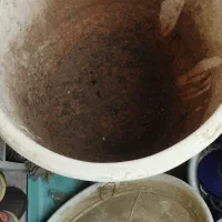 گلدان سفالی بزرگ با سینی