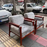 مبل کلاسیک راشین (چوب تمام راش )