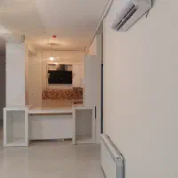82 متر /امیریه37/نجفی5/فول امکانات/3 نبش غرق نور