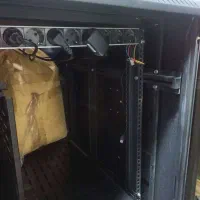 رک سرور ۳۲ یونیت عمق ۱۰۰