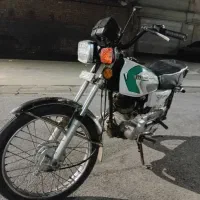 موتورسیکلت۱۲۵