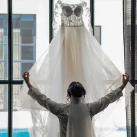 لباس عروس پوشیده آستیندار