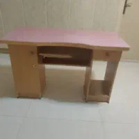 میز و صندلی کامپیوتر و مطالعهه
