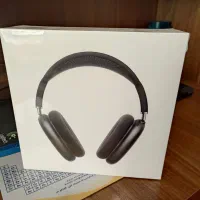 AIRPOD MAX LIGHTENING VERSION 1