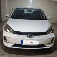 آریزو ۵ ev