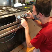 تعمیرات اجاق گاز تعمیر گاز رومیزی هودتعمیرکار گاز