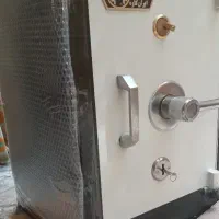 گاوصندوق لب تاب خور